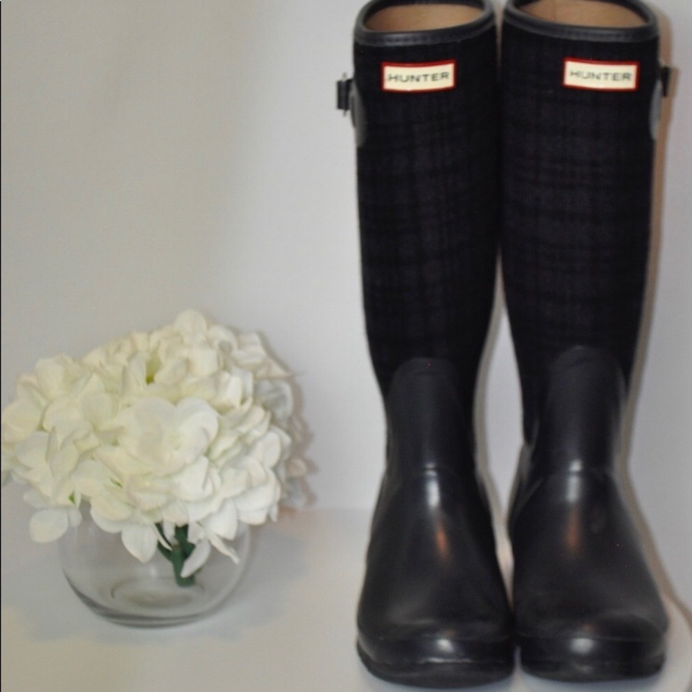Tall Hunter Rain boots size 7